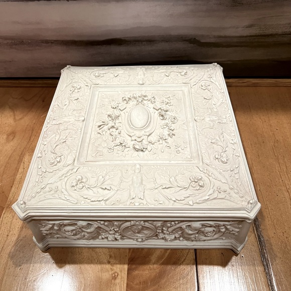 Genuine Incolay Vintage Jewelry Box Large - Picture 6 of 16